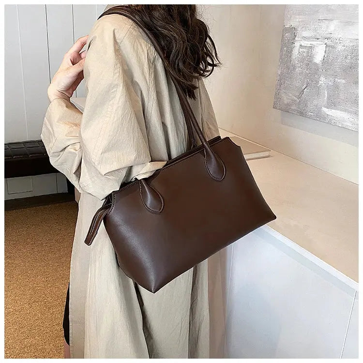 Shoulder Bag 2024 New Underarm Casual Bag Summer Simple Day Temperament Fashion Crossbody Bag Bolsa crossbody de gran capacidad