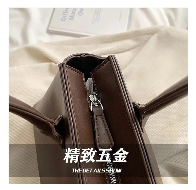 Shoulder Bag 2024 New Underarm Casual Bag Summer Simple Day Temperament Fashion Crossbody Bag Bolsa crossbody de gran capacidad