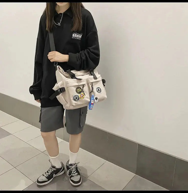 Shoulder bag, men's bag, new trendy brand, casual fashion crossbody bag, handy, simple and versatile, student cargo backpack