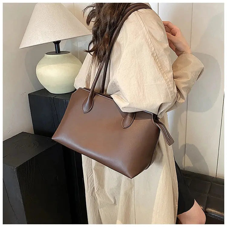 Shoulder Bag 2024 New Underarm Casual Bag Summer Simple Day Temperament Fashion Crossbody Bag Bolsa crossbody de gran capacidad