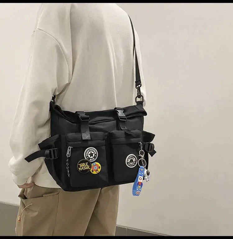 Shoulder bag, men's bag, new trendy brand, casual fashion crossbody bag, handy, simple and versatile, student cargo backpack