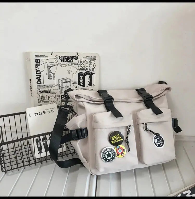 Shoulder bag, men's bag, new trendy brand, casual fashion crossbody bag, handy, simple and versatile, student cargo backpack