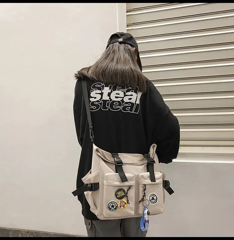 Shoulder bag, men's bag, new trendy brand, casual fashion crossbody bag, handy, simple and versatile, student cargo backpack