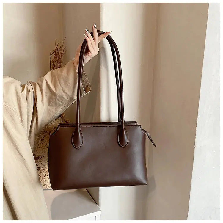 Shoulder Bag 2024 New Underarm Casual Bag Summer Simple Day Temperament Fashion Crossbody Bag Bolsa crossbody de gran capacidad
