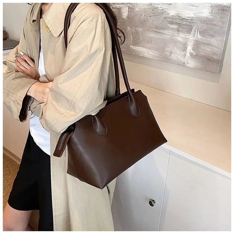 Shoulder Bag 2024 New Underarm Casual Bag Summer Simple Day Temperament Fashion Crossbody Bag Bolsa crossbody de gran capacidad