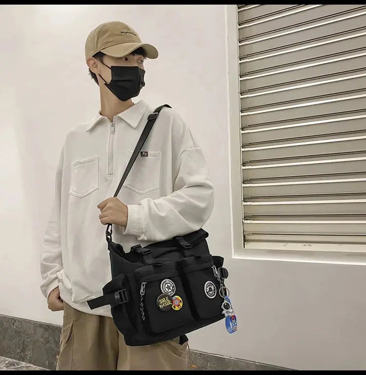 Shoulder bag, men's bag, new trendy brand, casual fashion crossbody bag, handy, simple and versatile, student cargo backpack