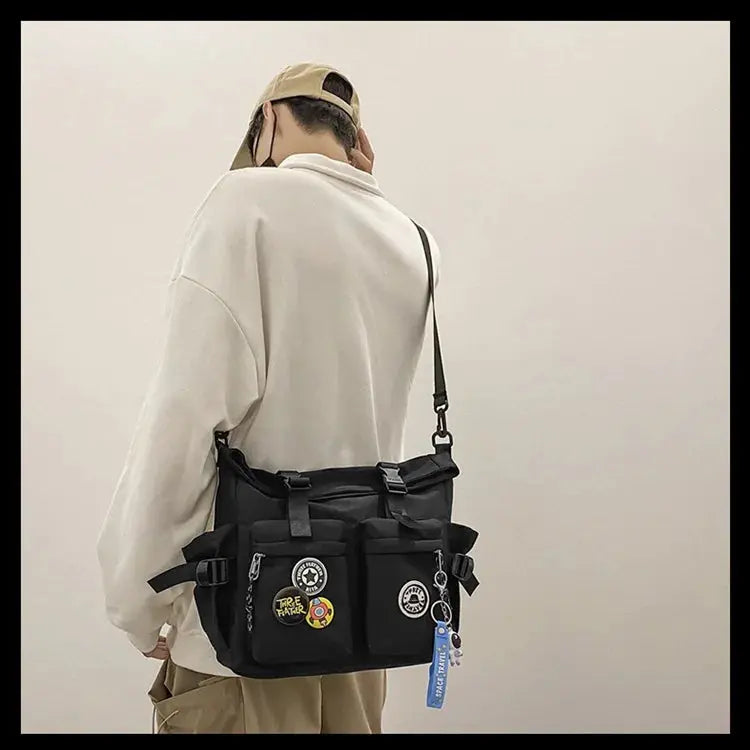 Shoulder bag, men's bag, new trendy brand, casual fashion crossbody bag, handy, simple and versatile, student cargo backpack
