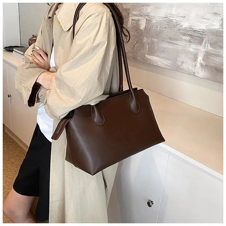 Shoulder Bag 2024 New Underarm Casual Bag Summer Simple Day Temperament Fashion Crossbody Bag Bolsa crossbody de gran capacidad