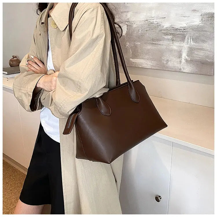 Shoulder Bag 2024 New Underarm Casual Bag Summer Simple Day Temperament Fashion Crossbody Bag Bolsa crossbody de gran capacidad