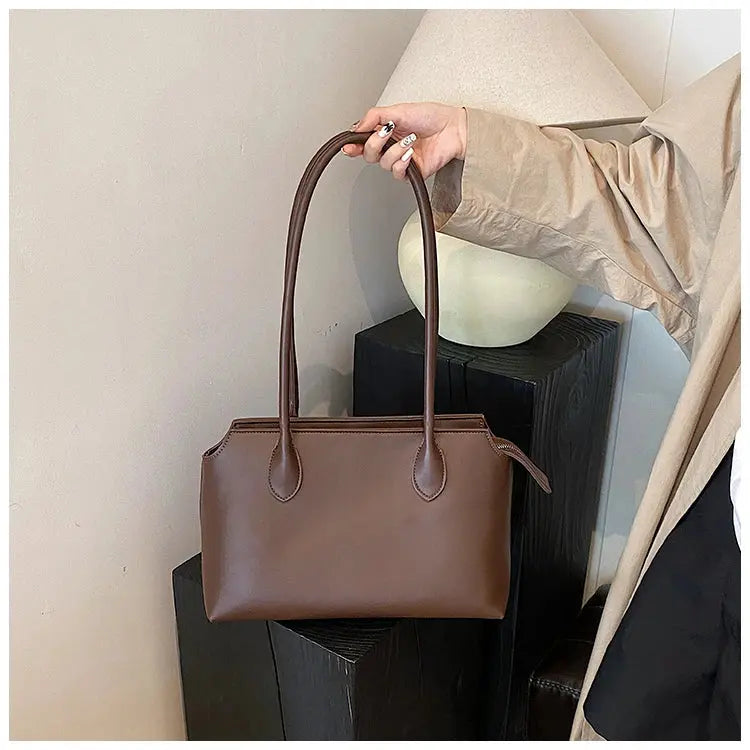 Shoulder Bag 2024 New Underarm Casual Bag Summer Simple Day Temperament Fashion Crossbody Bag Bolsa crossbody de gran capacidad