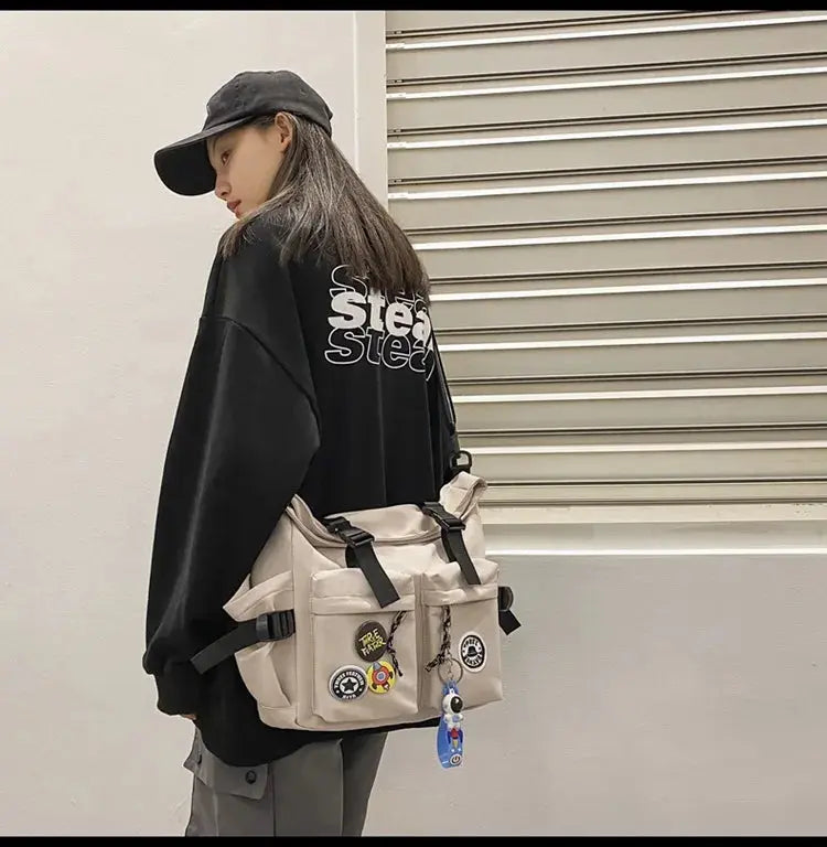 Shoulder bag, men's bag, new trendy brand, casual fashion crossbody bag, handy, simple and versatile, student cargo backpack
