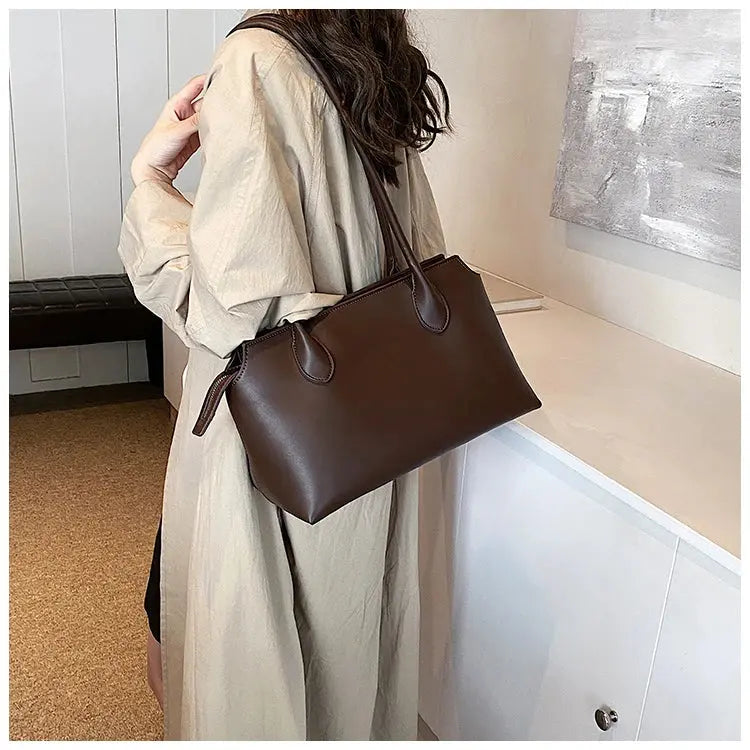 Shoulder Bag 2024 New Underarm Casual Bag Summer Simple Day Temperament Fashion Crossbody Bag Bolsa crossbody de gran capacidad